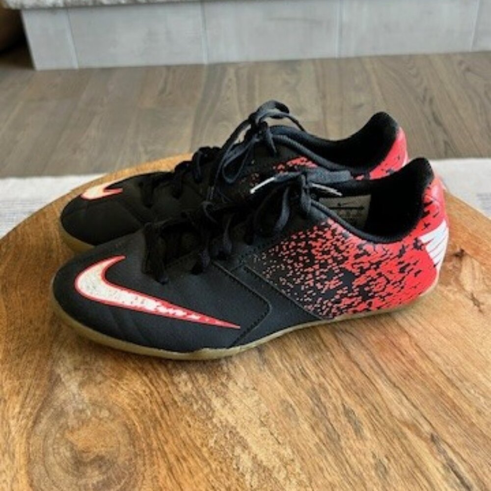 Nike Bombax IC JR Black Orange Running Shoes Sneakers Size 5.5